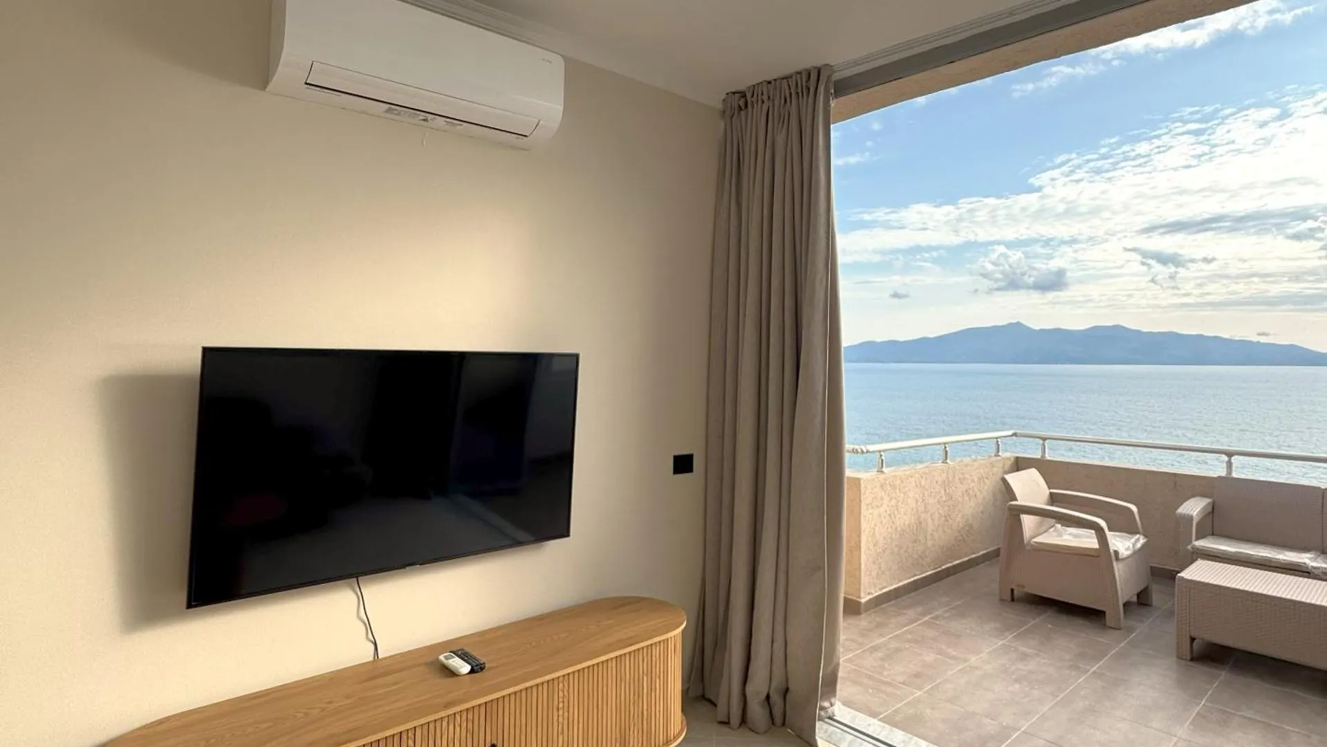 Rio Apartments 2 Saranda Albania